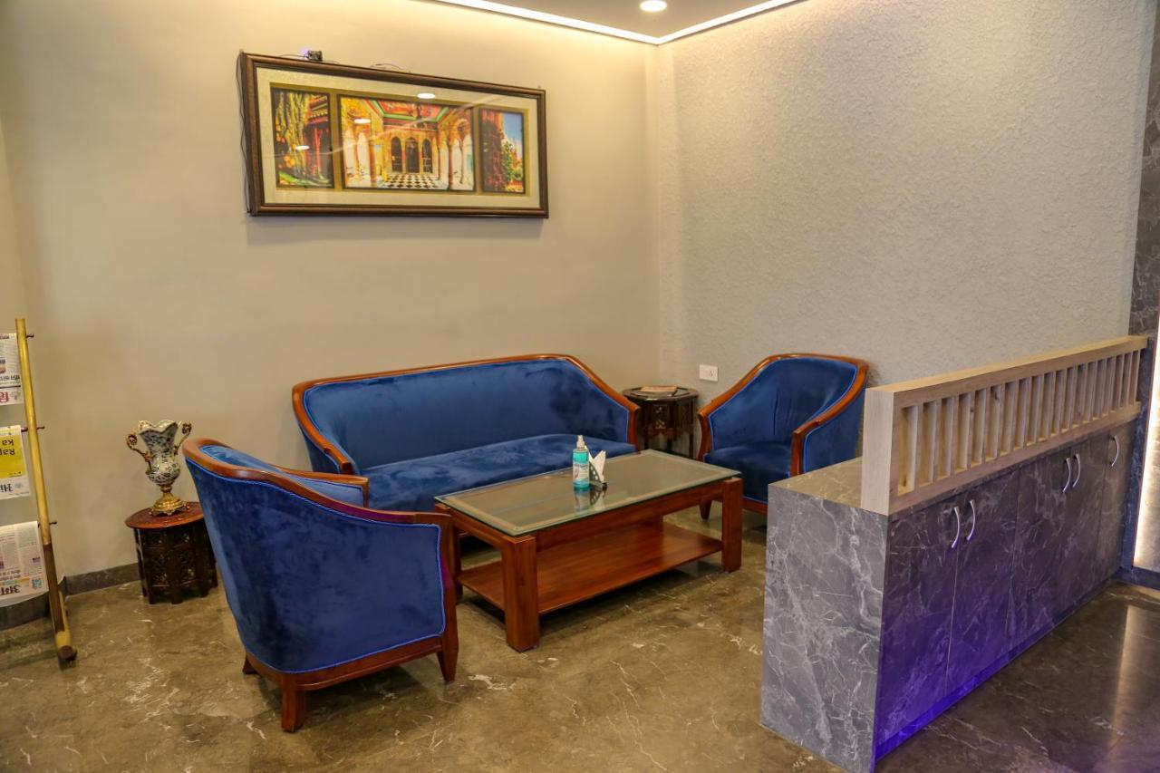Four Leaf Hotel - Sapphire Blue, Váránasí Exteriér fotografie